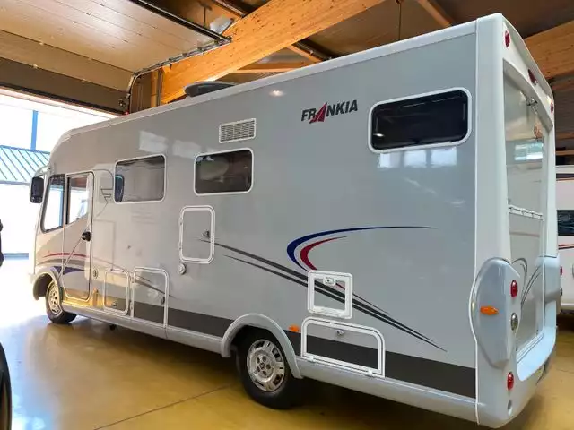 HYMER-ERIBA Future 430 T 